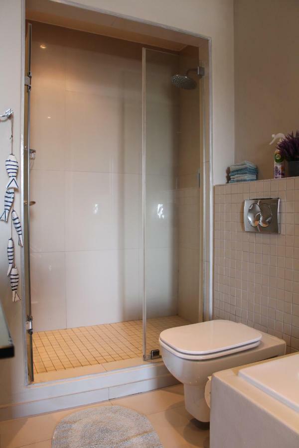 Infinity Oceanview 303A Apartment Bloubergstrand Luaran gambar